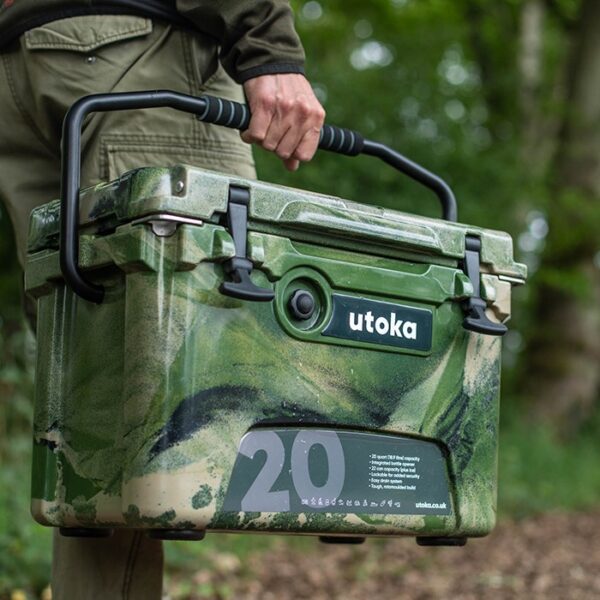 Utoka 20 Camo Cooler Fishing Box - Image 5